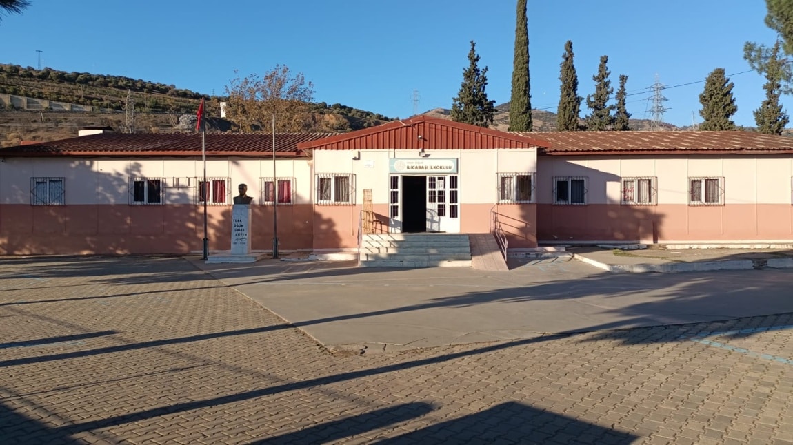 Ilıcabaşı İlkokulu Fotoğrafı